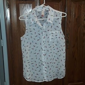 No Boundaries:Sleeveless Ice Cream Print Blouse